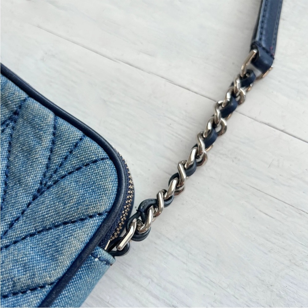 kate spade Denim Blue Quilted Crossbody Bag with Navy Trim - Picture 12 of 13